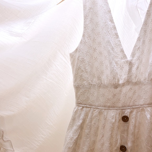 Off White Mid-Length Dress - Picture 1 of 5